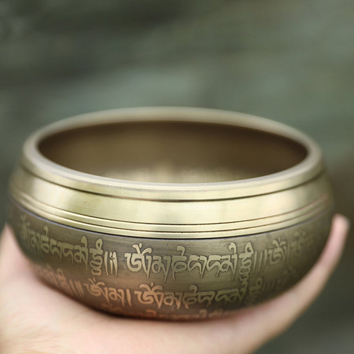 Buddha Stones Tibetan Sound Bowl realizzata a mano per concentrazione e meditazione Peaceful Happiness Singing Bowl Set - image 1