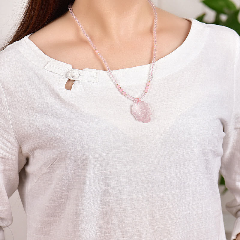 Collana con ciondolo a forma di volpe a nove code in cristallo rosa naturale Buddha Stones