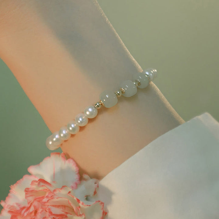 Braccialetto a catena con perle di sincerità in giada bianca e giada ciano di Hetian, placcato in oro 14K