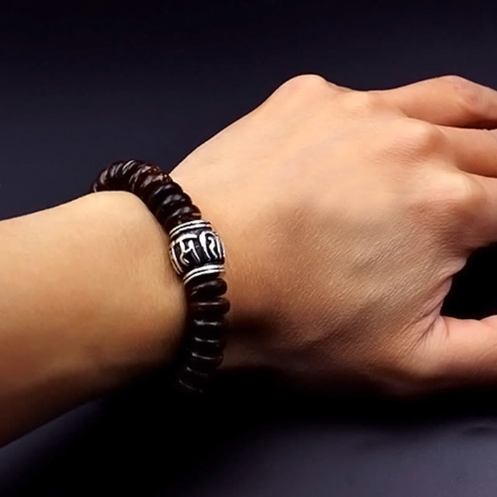 Braccialetto positivo Buddha Stones Natural Tibetan Coconut Shell Om Mani Padme Hum