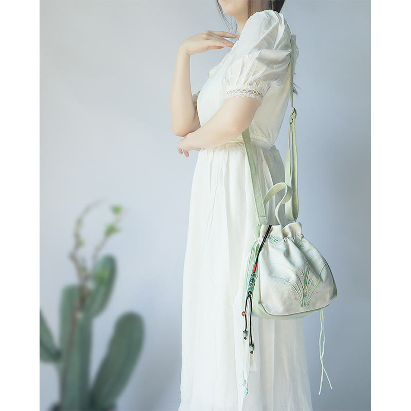 Borsa a tracolla in tela con fiori ricamati a mano con Buddha Stones - image 2