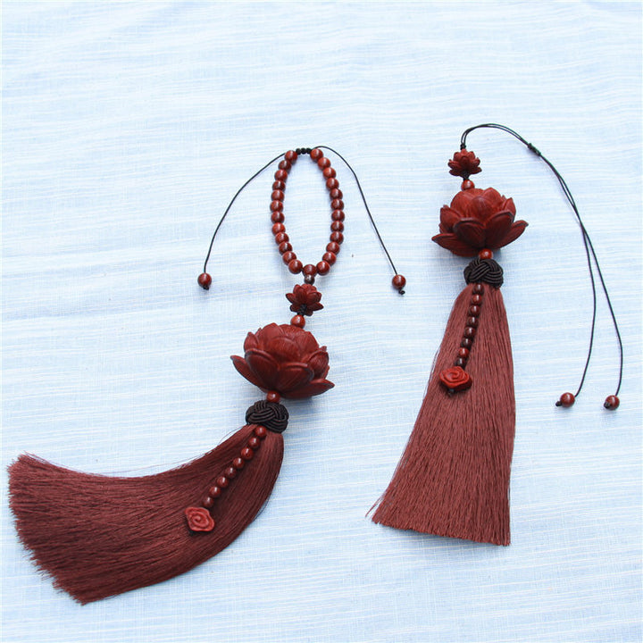 Buddha Stones Tibetano Piccola Foglia Sandalo Rosso Loto Fortuna Protezione Nappa Decorazione