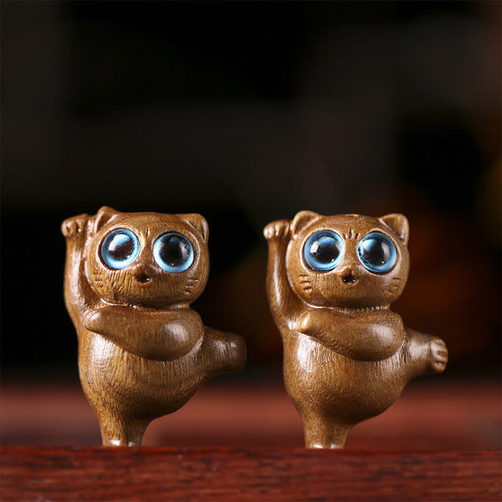 Buddha Stones Mini Sandalo Verde Gatto Danzante Inciso Decorazioni per Scrivania Positive