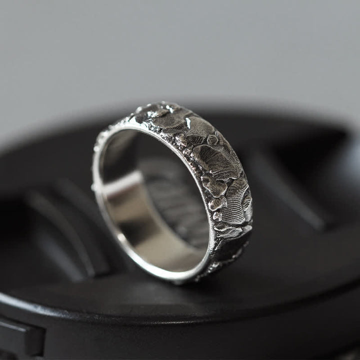Anello in rame con motivo a roccia Buddha Stones e benedizione della fortuna