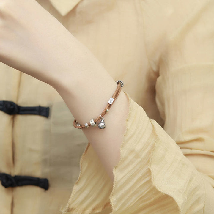 Bracciale intrecciato a mano Buddha Stones 925 Sterling Silver Gold con pesce Koi che ingoia la bestia