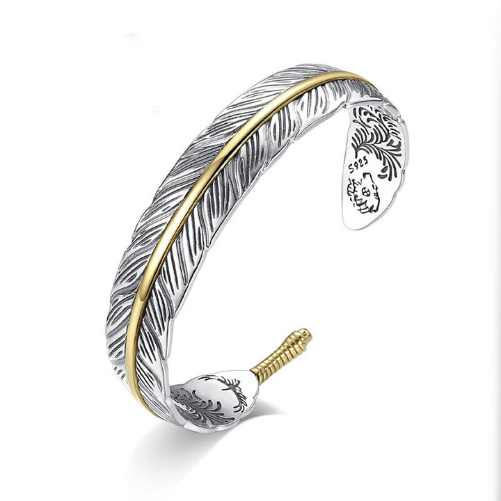 Braccialetto con polsino intagliato con motivo a piume Buddha Stones Luck Wealth
