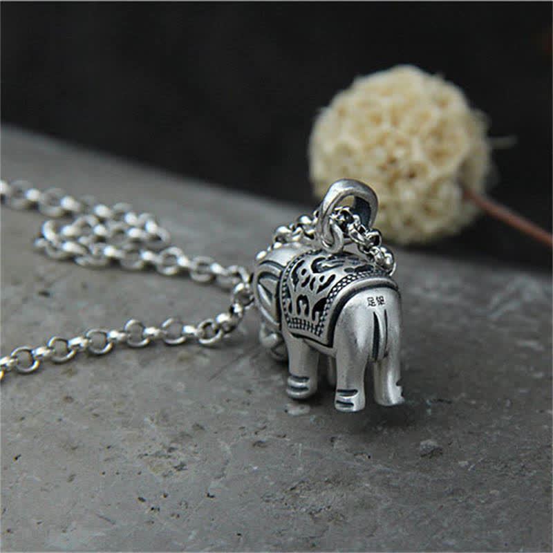 Collana con ciondolo Buddha Stones in argento sterling 990 con forza dell'elefante