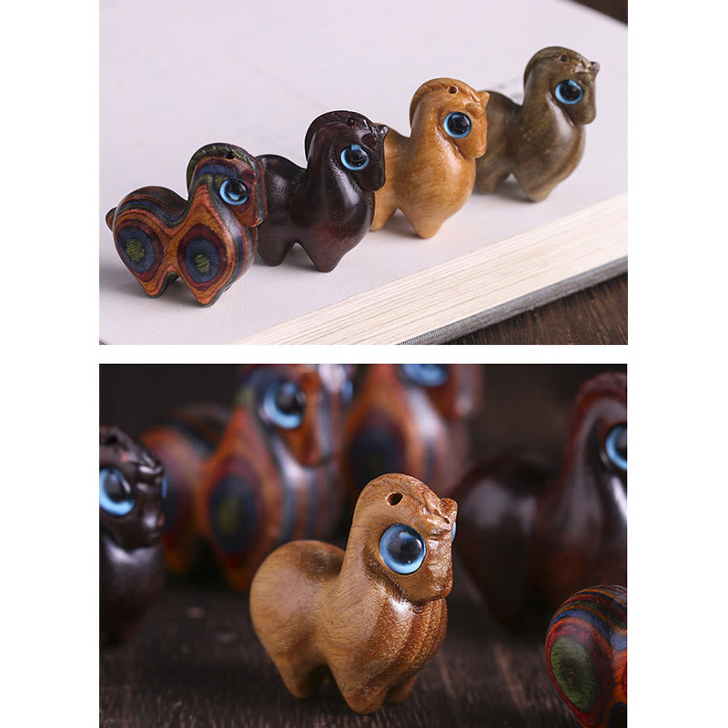 Buddha Stones Piccola foglia Sandalo rosso Sandalo verde Mini cavallo fortunato Protezione Decorazione