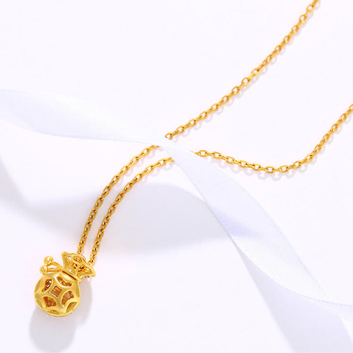 Collana con ciondolo a forma di sacchetto di soldi della fortuna del personaggio Fu placcato in oro 24K