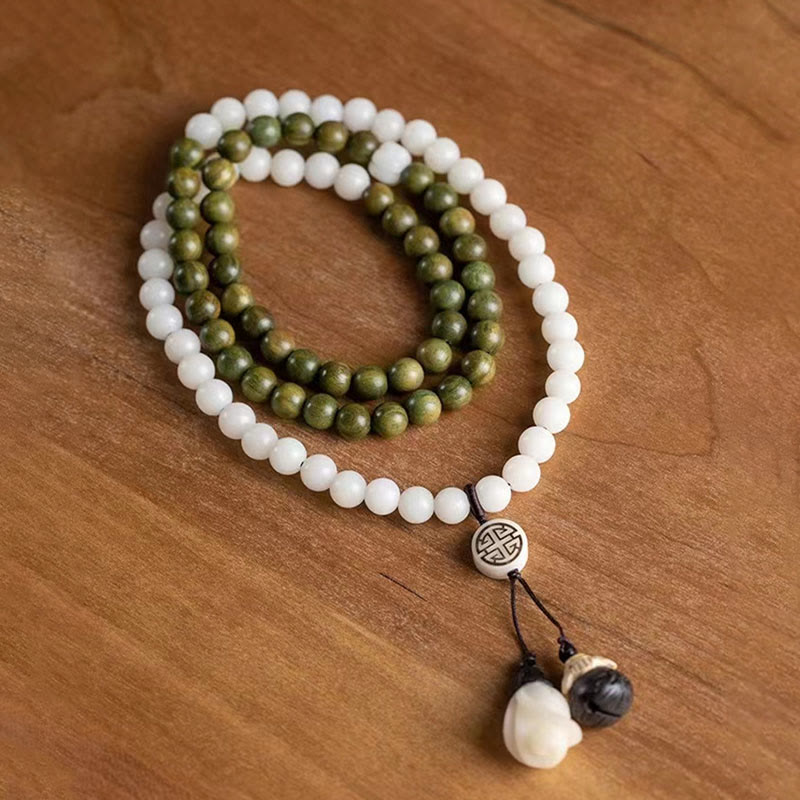 Braccialetto rilassante con semi di Bodhi in legno di sandalo verde naturale Buddha Stones