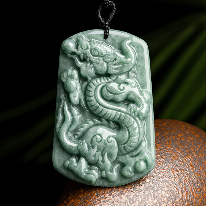 Buddha Stones Anno del Drago Zodiaco Cinese Drago Giada Amuleto Collana Pendente
