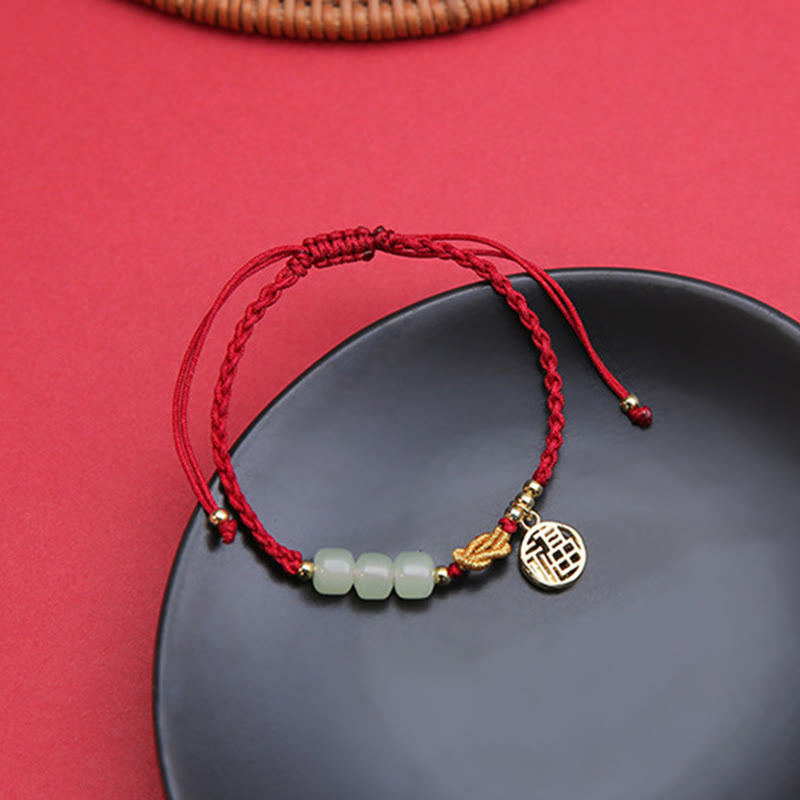 Braccialetto con corda rossa con ciondolo a forma di carattere Fu, con perline di giada lavorate a mano Buddha Stones