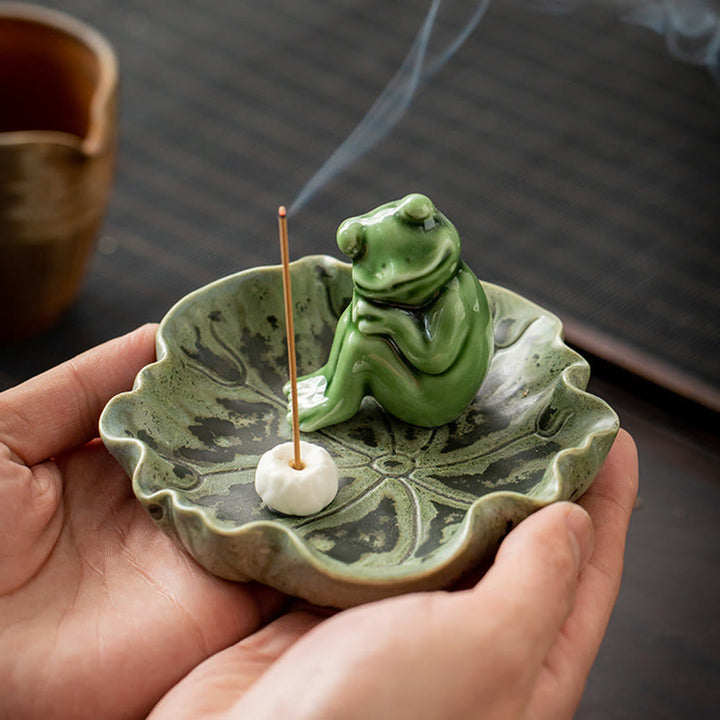 Buddha Stones Foglia Meditazione Rana Modello Guarigione Ceramica Bruciatore Incenso Decorazione