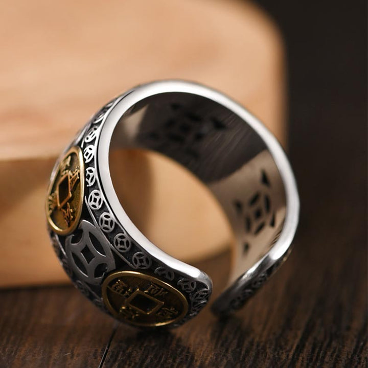 Anello regolabile con equilibrio di cinque monete dell'imperatore Buddha Stones