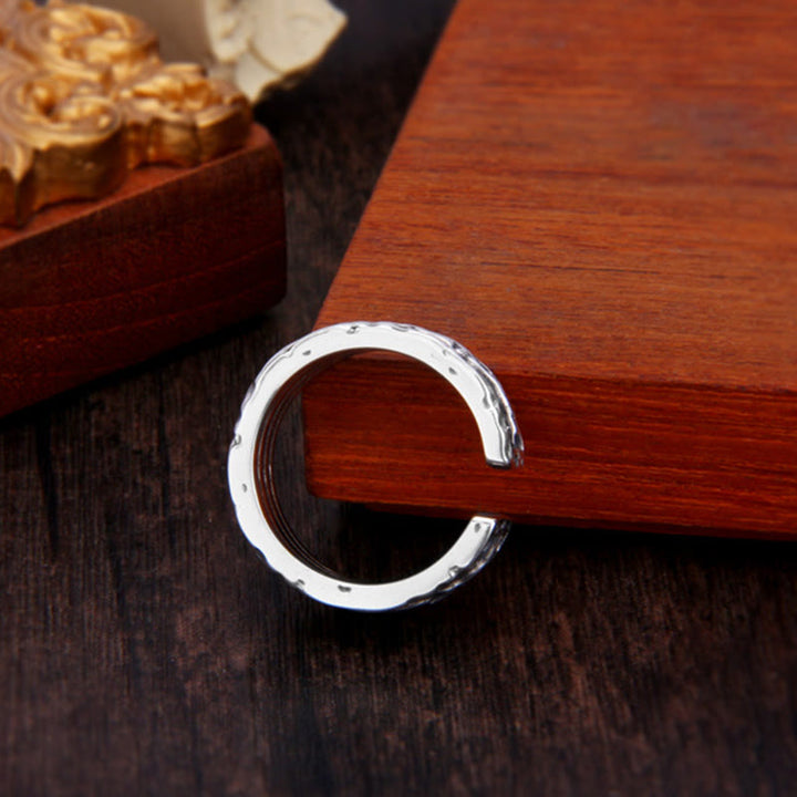 Anello regolabile con design a forma di fiore della dinastia Tang in argento sterling 925 Buddha Stones