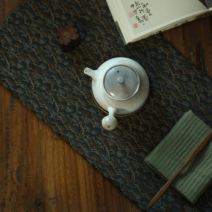 Elegante sottobicchiere per tazza da tè con motivo broccato floreale