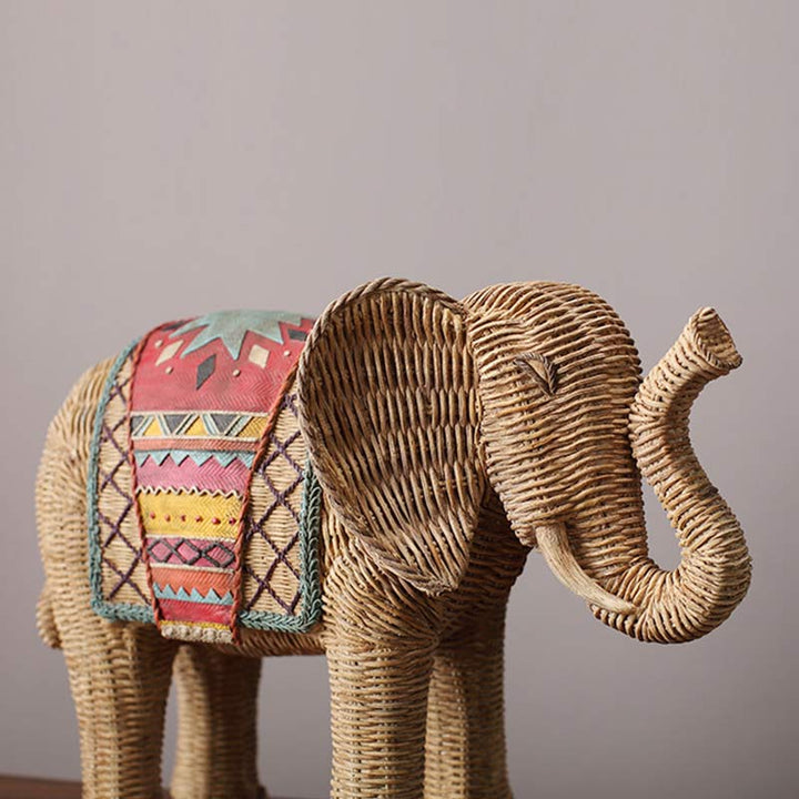 Decorazione per la casa in resina con elefante, saggezza e ricchezza