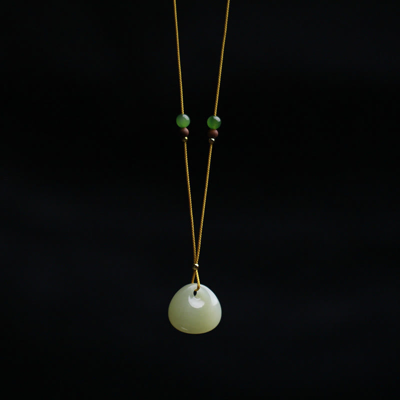 Collana con ciondolo in corda della prosperità con motivo a piccola borsa in giada naturale di Hetian