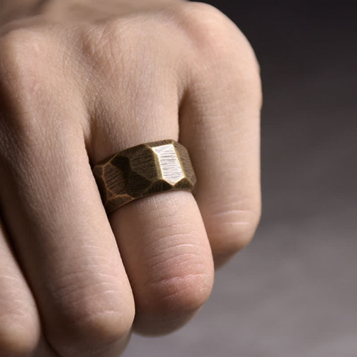 Anello di ricchezza in rame con design semplice tibetano Buddha Stones