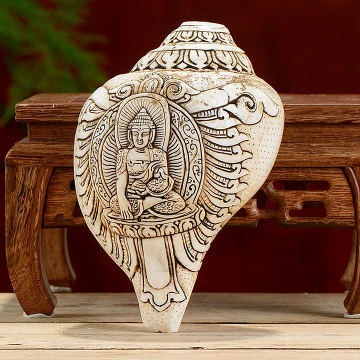 Decorazione di ricchezza di conchiglia di conchiglia di Avalokitesvara Buddha tibetano inciso a mano Shankha