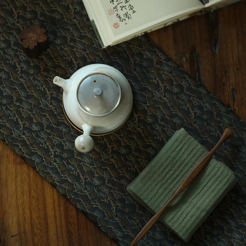 Elegante sottobicchiere per tazza da tè con motivo broccato floreale