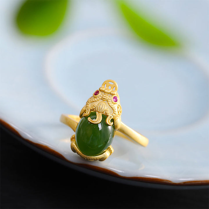 Anello di ricchezza in giada Pixiu placcato oro 18k Buddha Stones