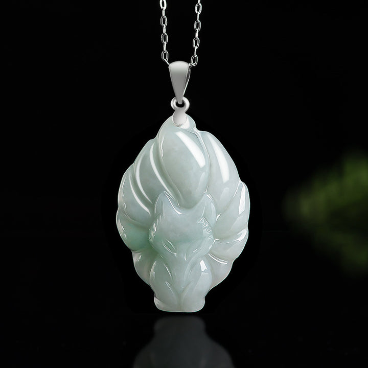 Collana con ciondolo a forma di volpe a nove code in argento sterling 925 con pietre Buddha Stones e giada naturale