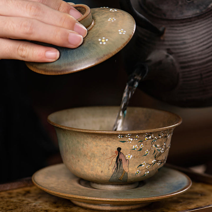 Buddha Stones Jingdezhen dipinte a mano Ru Kiln porcellana Hanfu ragazza fiore ceramica Gaiwan Sancai tazza da tè Kung Fu tazza da tè e piattino con coperchio