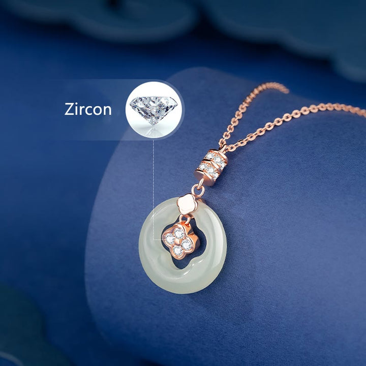 Buddha Stones 925 Sterling Silver Hetian Jade naturale Lucky Four Leaf Clover Zircone Collana pendente con scatola regalo