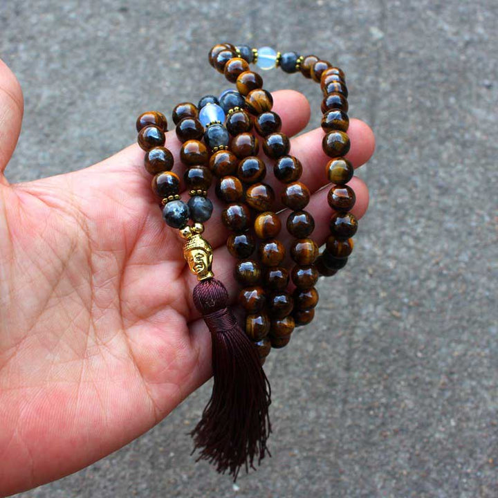 Collana con ciondolo a forma di nappa con Buddha Stones