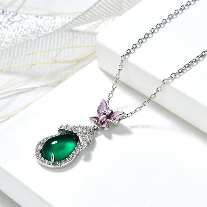 Collana con ciondolo in argento sterling 925, calcedonio verde, farfalla e zircone, coraggio