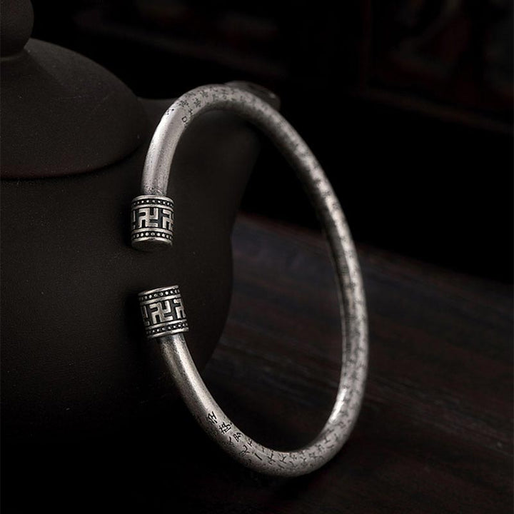 Braccialetto della fortuna in rame bianco Buddha Stones cuore tibetano Sutra