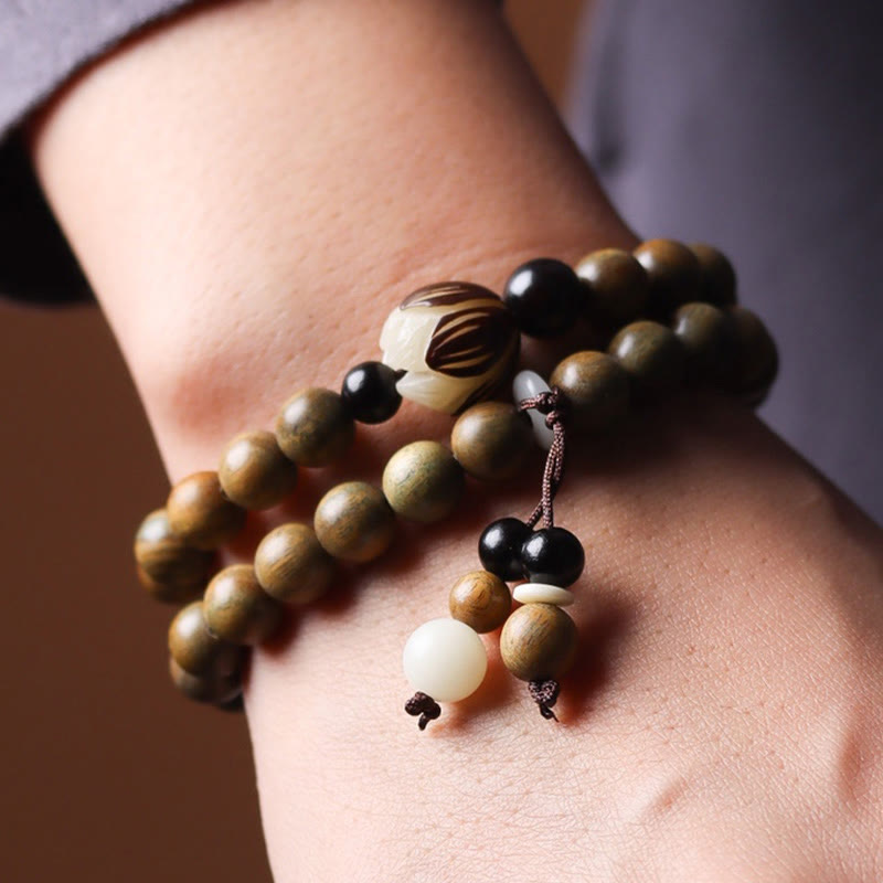 Braccialetto a doppio giro rilassante Buddha Stones Sandalo verde Bodhi Seed Lotus