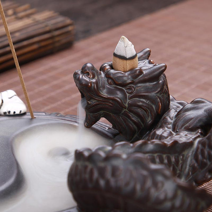 Buddha Stones Tigre Drago Fontana di fumo a riflusso Ceramica Yin Yang Benedizione Bruciatore di incenso Decorazione