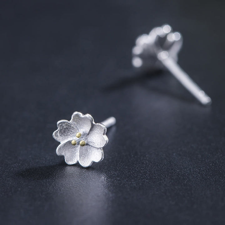 Orecchini a bottone Buddha Stones in argento sterling 925 con fiori di ciliegio e motivo floreale calmo