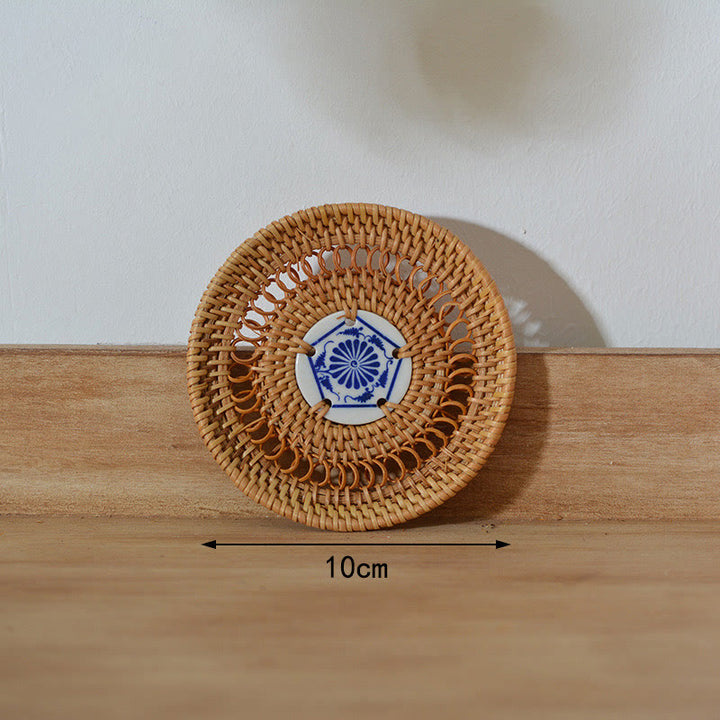 Sottobicchiere per tazza da tè in rattan con motivo floreale in ceramica