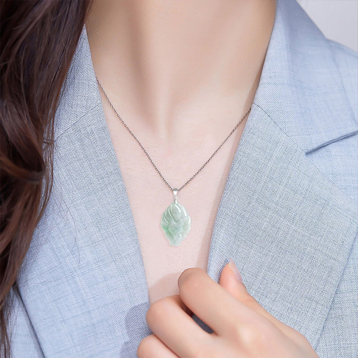 Collana con ciondolo a forma di volpe a nove code in argento sterling 925 con pietre Buddha Stones e giada naturale