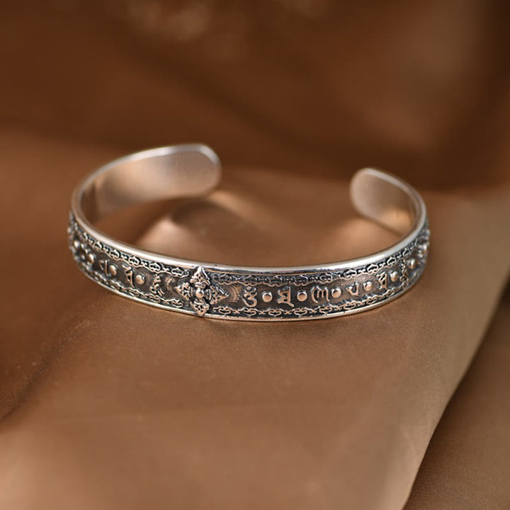Bracciale rigido con Buddha Stones in argento sterling 925 Om Mani Padme Hum con doppio Dorje inciso e saggezza