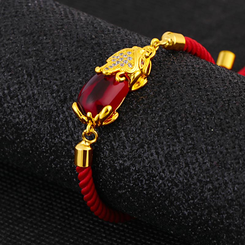 Braccialetto di corda rossa Pixiu in agata rossa Buddha Stones Wealth Attractor