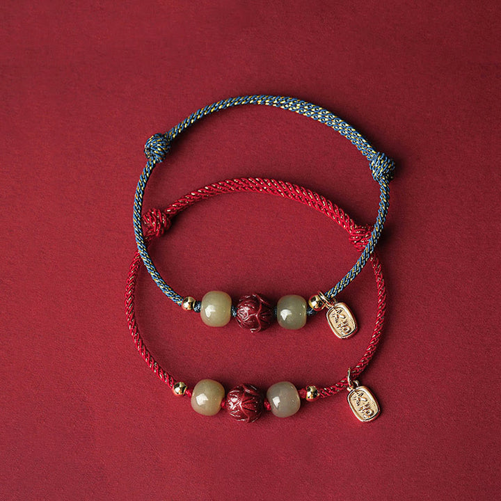 Braccialetto di corda artigianale Buddha Stones in giada Hetian placcato oro 14K, cinabro e loto portafortuna