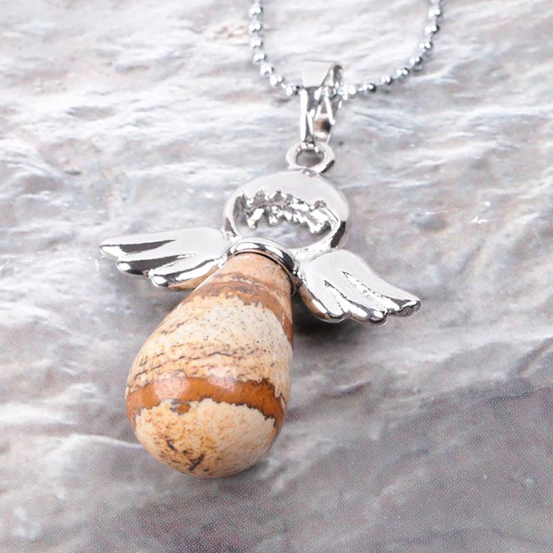 Collana con ciondolo portafortuna in cristallo naturale con piccole ali d'angelo Buddha Stones