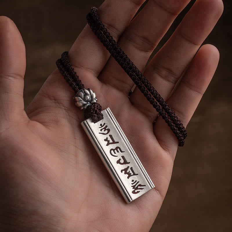 Collana con ciondolo in argento sterling 999 con Buddha Stones, Om Mani Padme Hum, inciso con loto e saggezza - Om Mani Padme Hum(Amore♥Concentrazione) - image 1