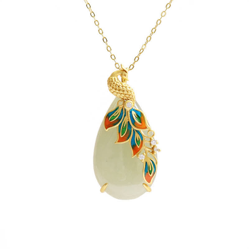 Collana con ciondolo a forma di pavone in giada bianca con catena di protezione