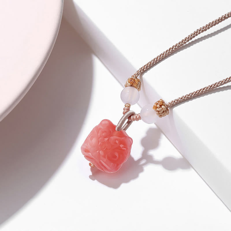 Collana con ciondolo di protezione leone danzante in agata rossa e ossidiana lucida in argento naturale Buddha Stones
