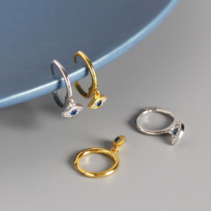 Orecchini a perno con protezione contro il malocchio in argento sterling 925 Buddha Stones