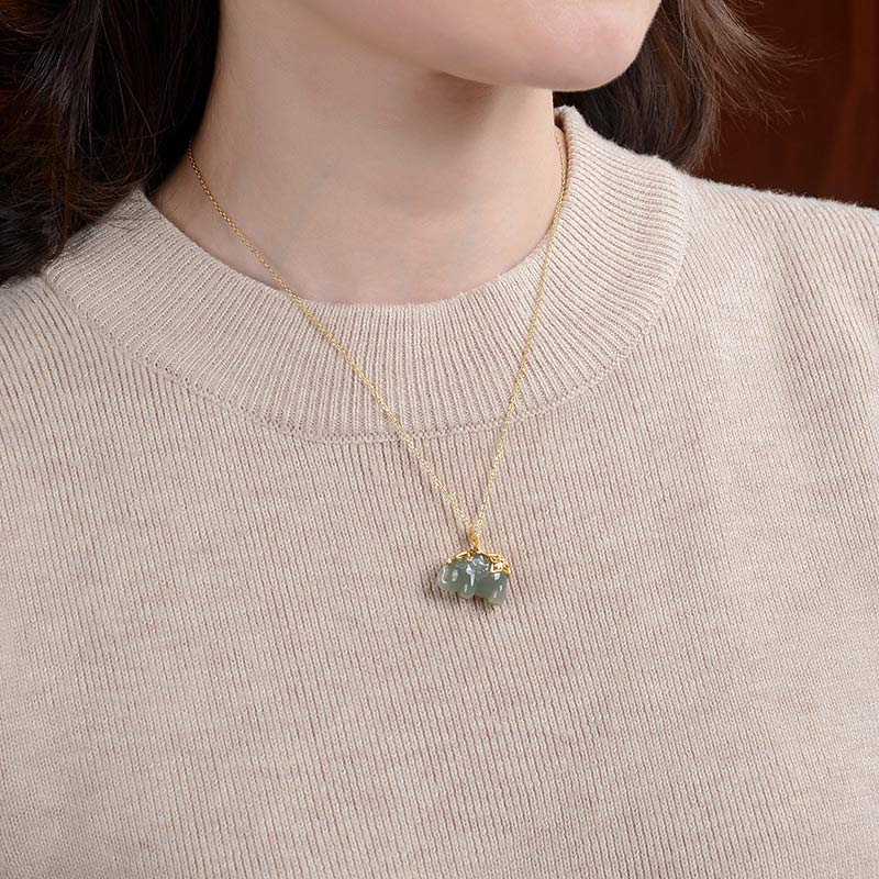 Collana con ciondolo a forma di elefante in argento sterling 925 con Buddha Stones e giada, benedizione e fortuna
