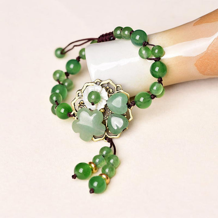 Braccialetto con fiori pendenti in giada verde naturale Buddha Stones Luck