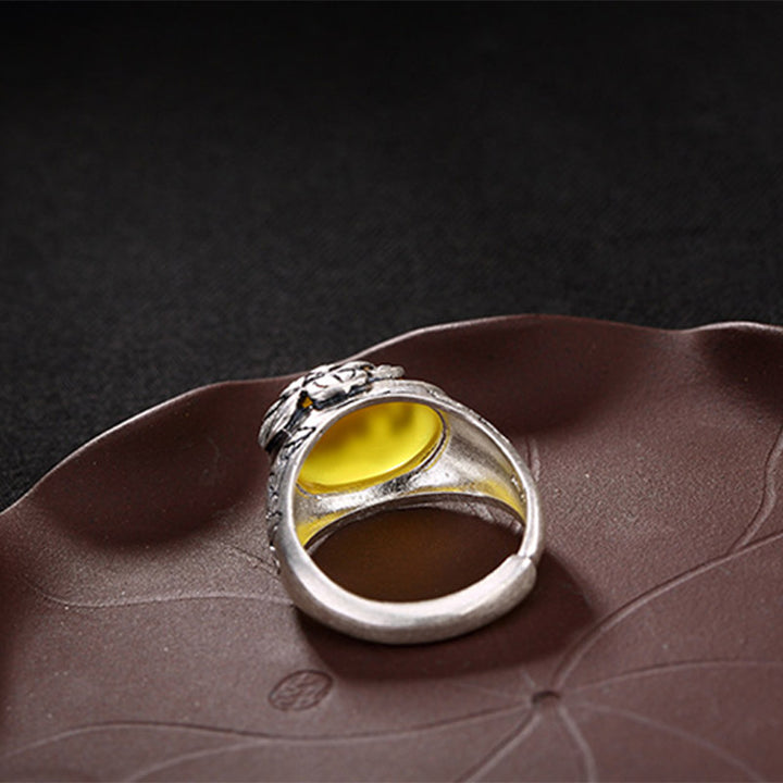 Anello regolabile con protezione e benedizione del loto in citrino Buddha Stones