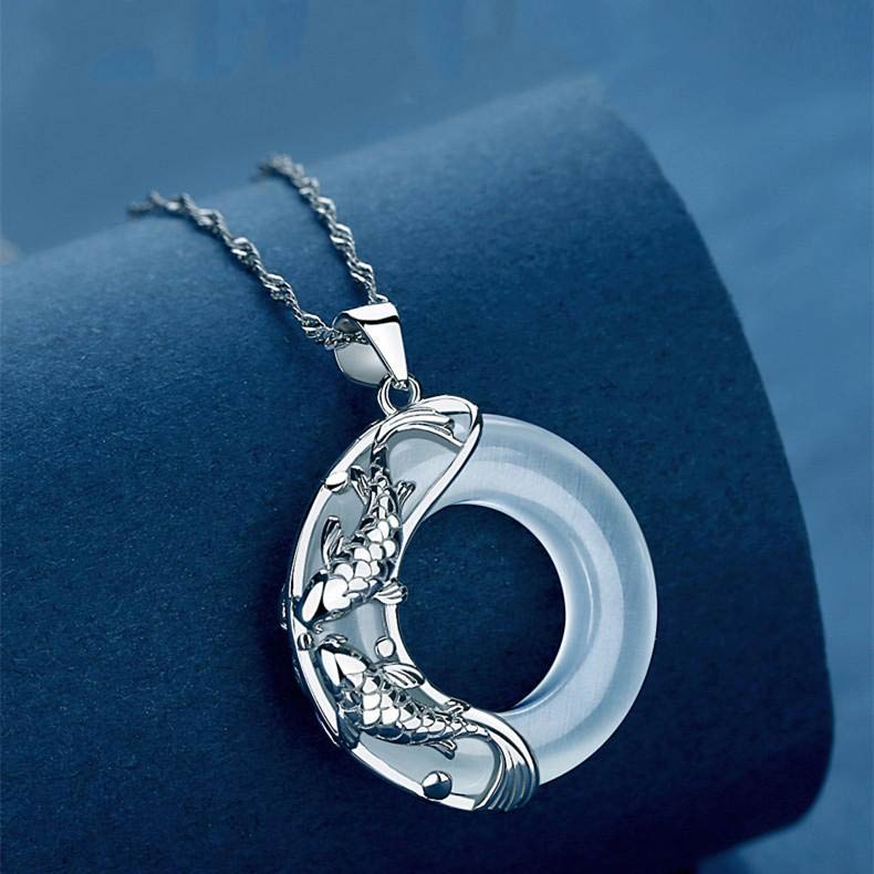Buddha Stones Collana portafortuna con carpa koi in giada bianca naturale - image 2