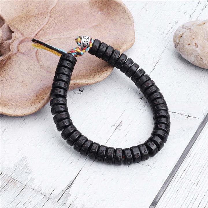 Buddha Stones Perline di guscio di cocco tibetano Braccialetto della felicità con mantra Om Mani Padme Hum inciso